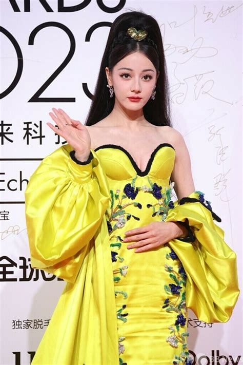 ウイグル人 美人|ウイグル族美人女優ディリラバさん 中国の傑出した。